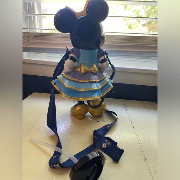 Minnie Mouse 50th Anniversary Park Exclusive Sipper Disney World - Picture 4 of 9